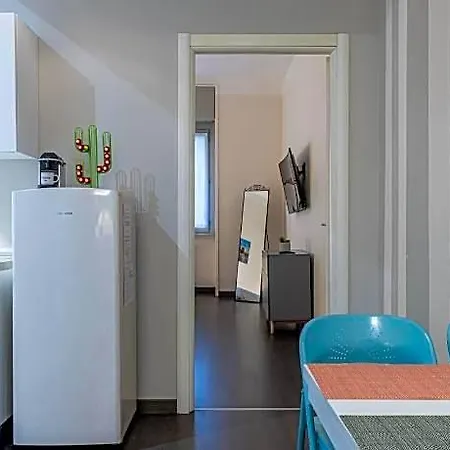 Sant' Ambrogio Ensuite Lejlighed *