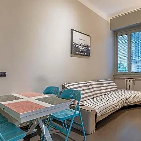 Appartement Sant' Ambrogio Ensuite Milaan