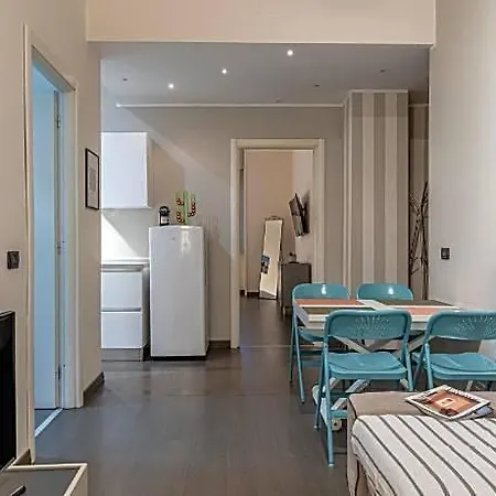 Sant' Ambrogio Ensuite Appartement Milaan